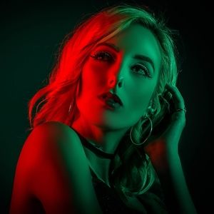 Meet your Posher, Ariel